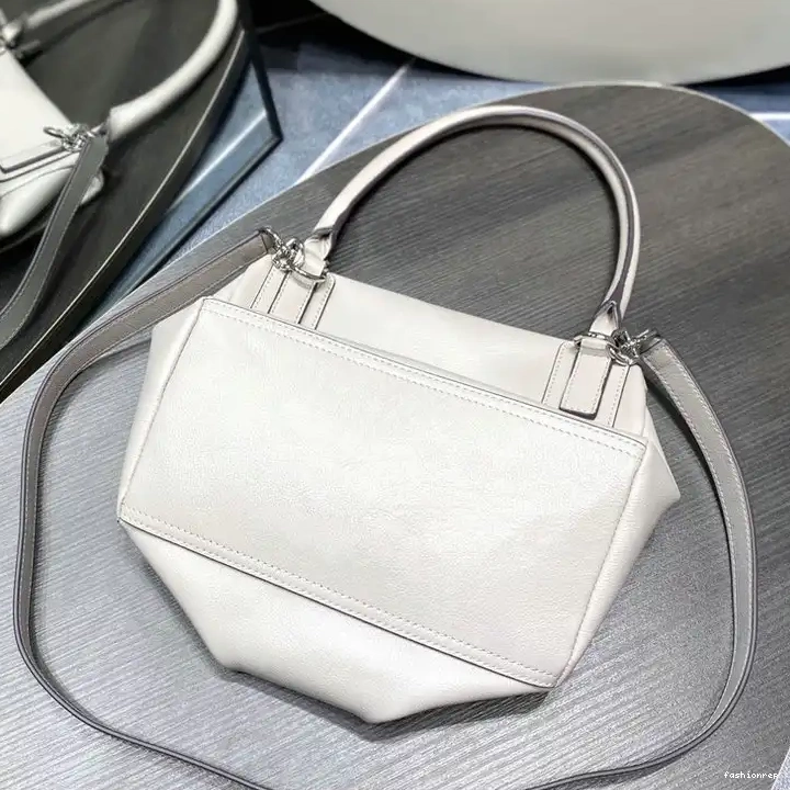 Fashionrepsfam ru Givenchy Bag 2209SW0046 0821